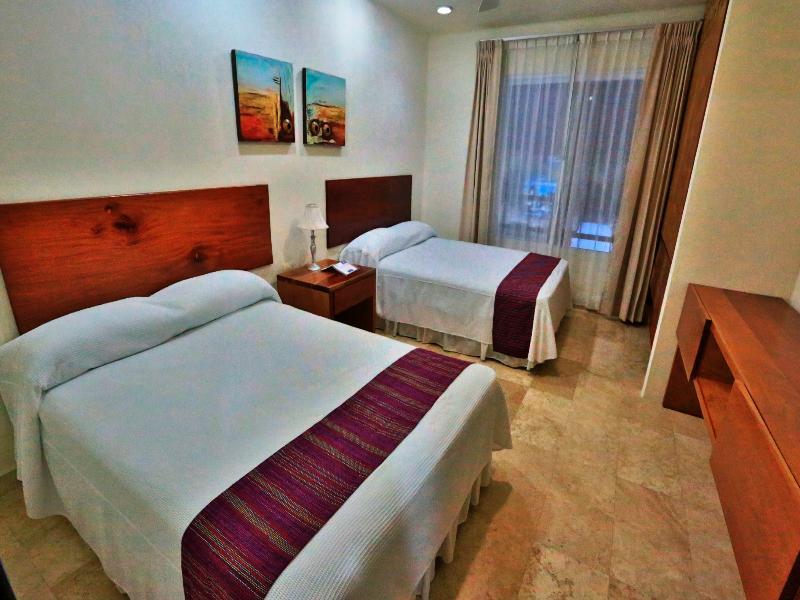 Coral Maya Stay Suites Пуерто Авентурас Екстериор снимка