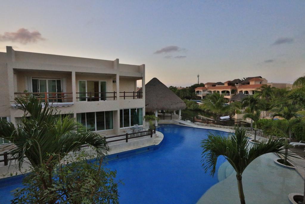 Coral Maya Stay Suites Пуерто Авентурас Екстериор снимка